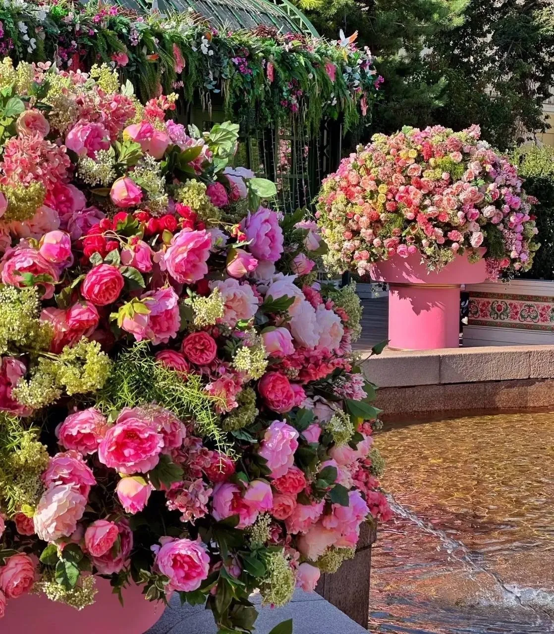 🌸 Тверская улица утопает в цветах