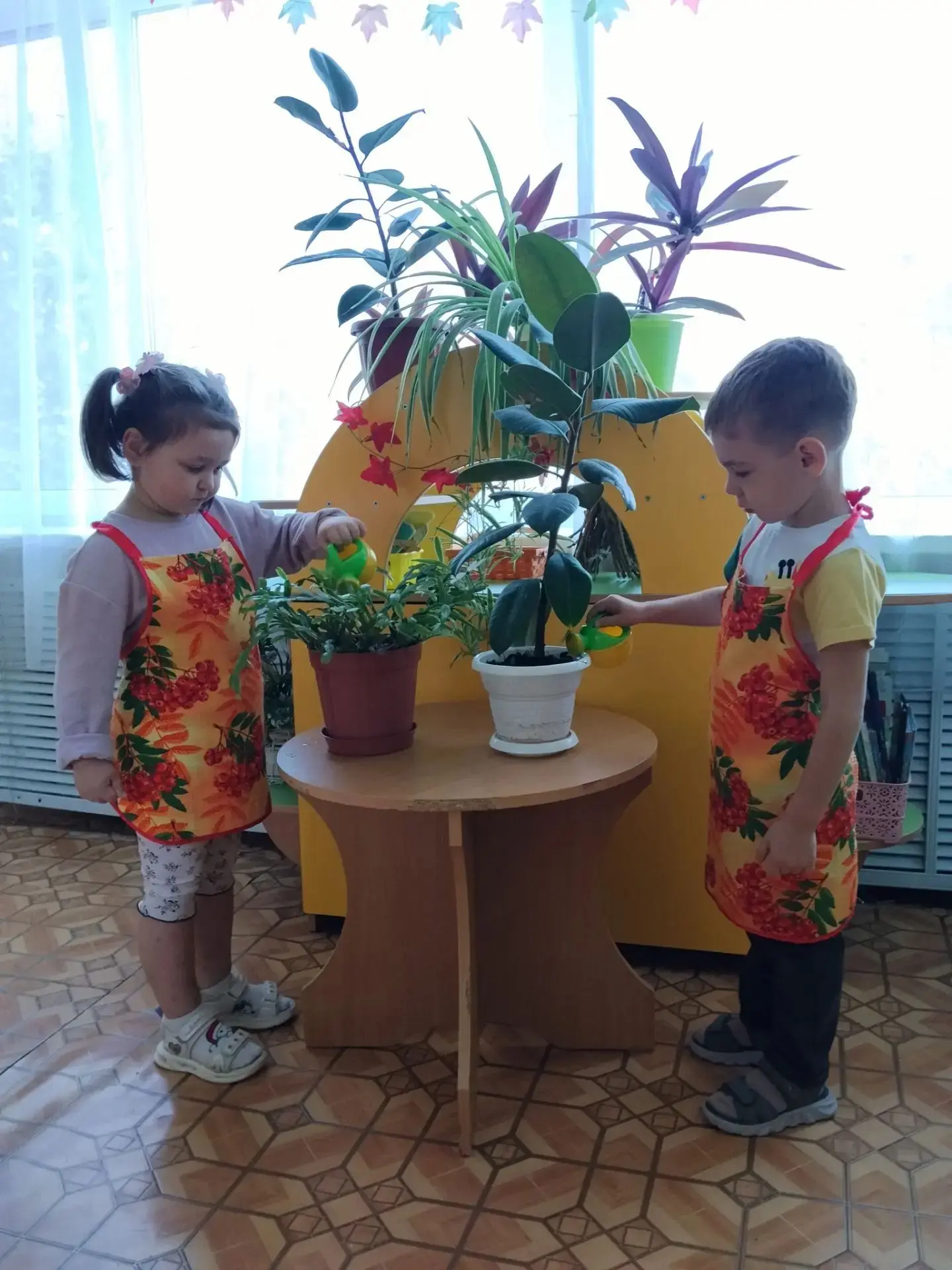 Маленькие помощники и большие зеленые друзья 🌿