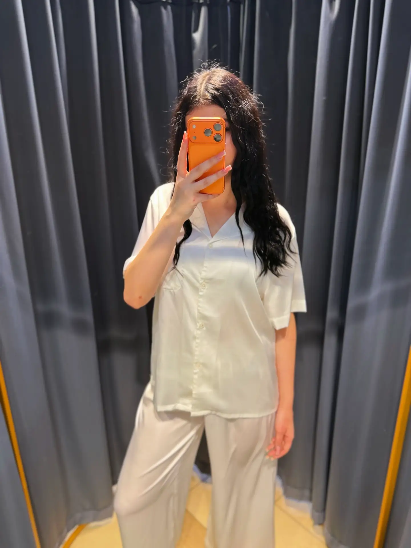 ✨Пижама
Рубашка/брюки палаццо
Цвет:белый
Размер: 42-50
🏷️3100₽
📍ТРК Гулливер 1 этаж
📍ТРЦ Север 0 