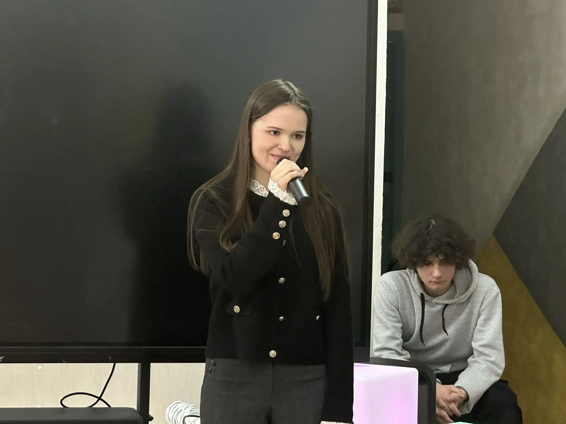🎨 Яркий конкурс «Ивановская палитра 2026» в нашей школе!  📅 24 февраля наша школа стала площадкой дл