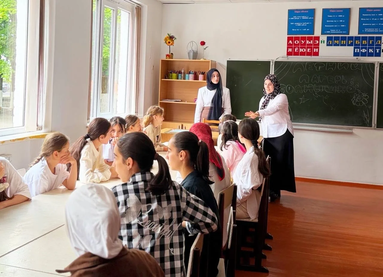 В СОШ № 2 с.п. Кантышево состоялось мероприятие, направленное на поддержку психологического благопол