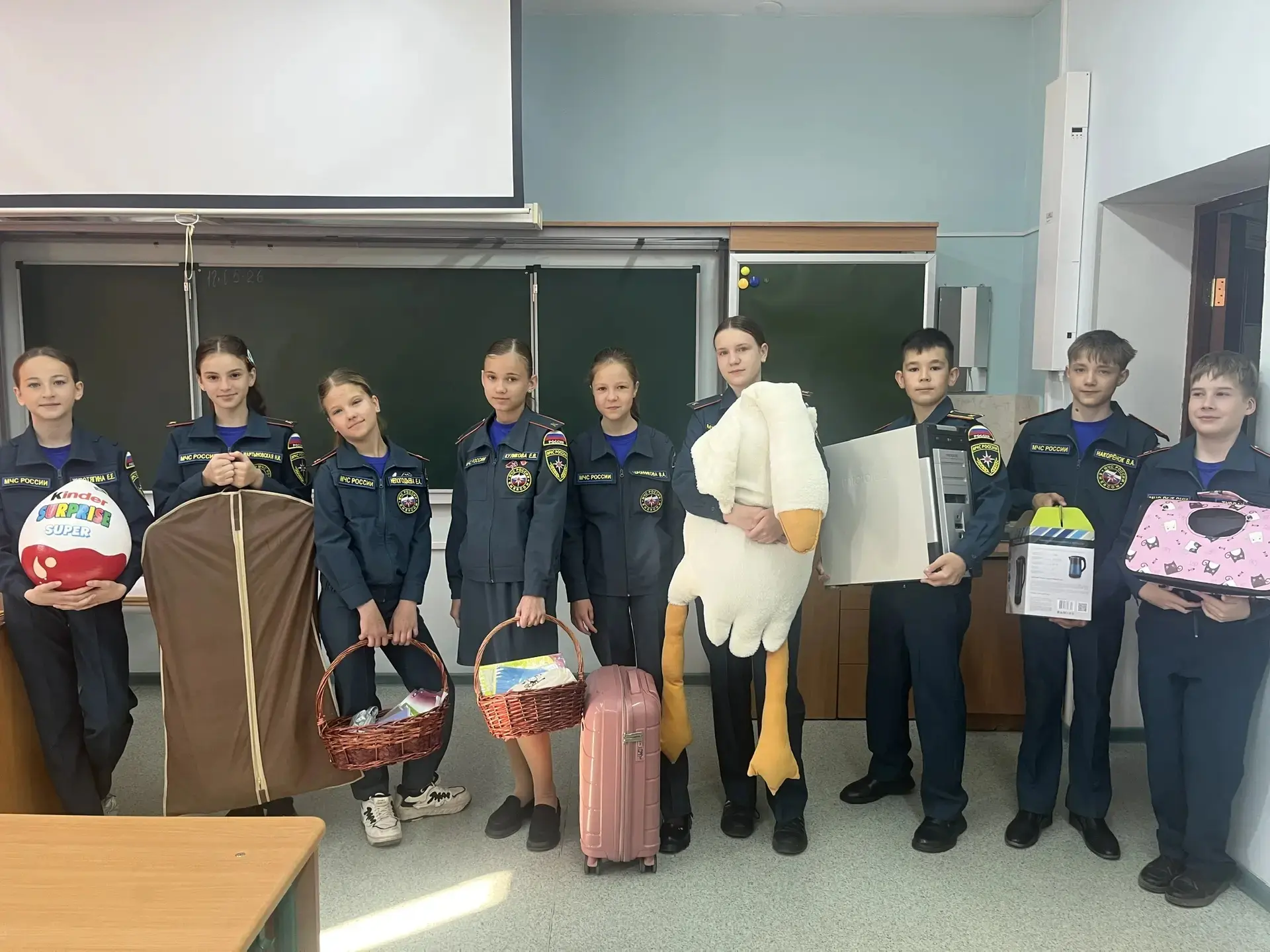 🎒 День без рюкзаков в гимназии- 2026  В нашей гимназии  во второй  раз (традиция была заложена в 202