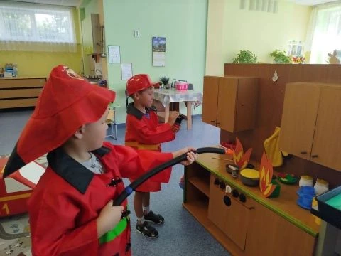 В МБДОУ №33 «Колобок» прошёл месячник безопасности. Это важное мероприятие призвано нап...