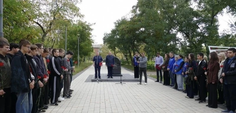 🇷🇺 Студенты Котовского индустриального техникума стали участниками городского митинга...