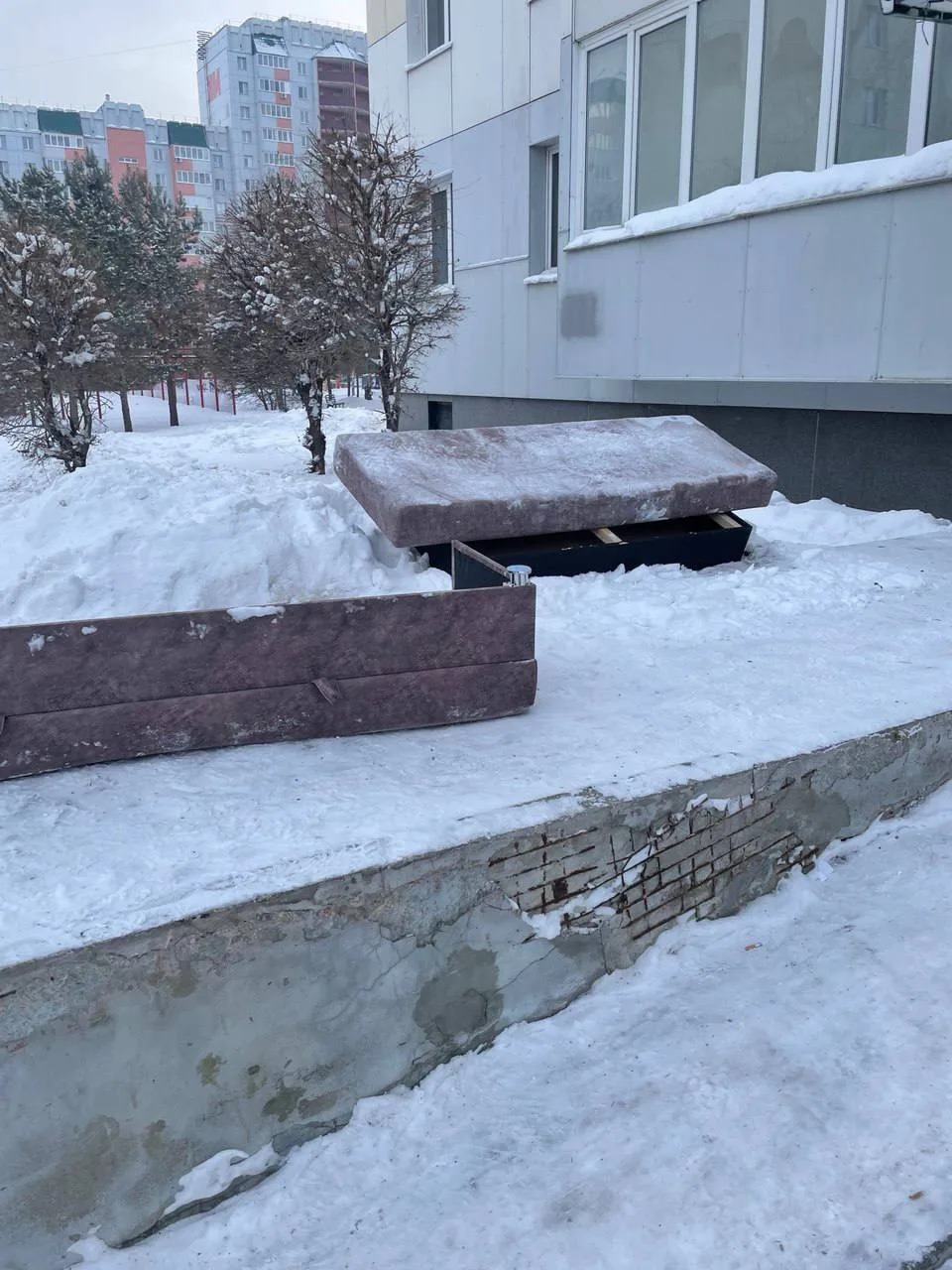 🛋️ Диван ушёл в отставку!