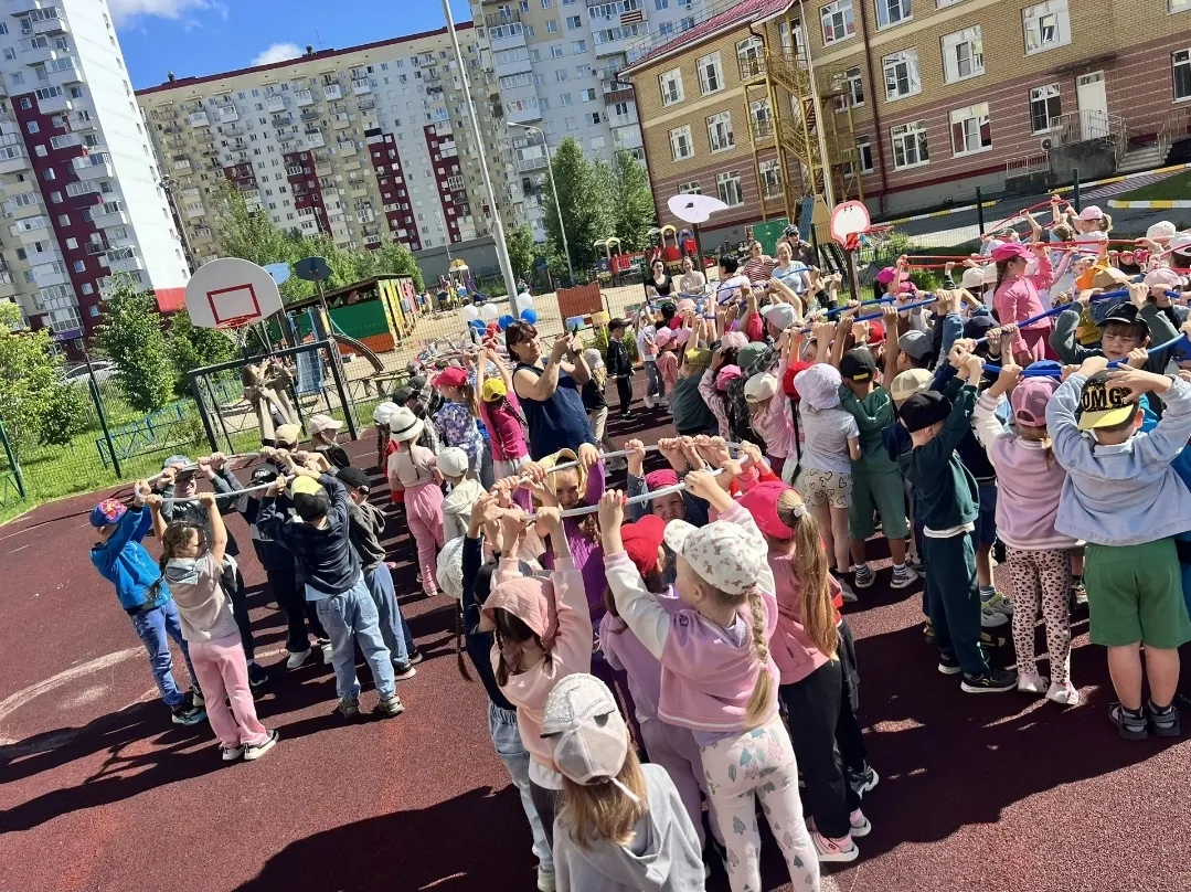12 июня - День России! Нaкaнуне праздника в нaшем детском сaду прошел «Фестиваль игр народов России»