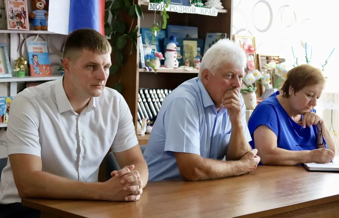 5 августа в селе Верхнее Турово состоялся выездной прием Главы района,  Владимира Просв...