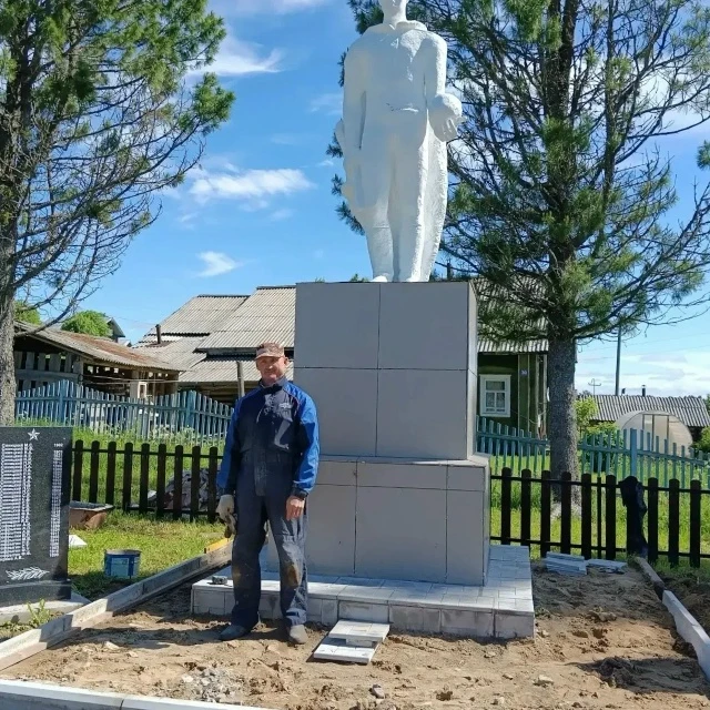 📍Новости общественного совета «Синицкое»

В деревне Синики мужчины оперативно разгрузили привезенны