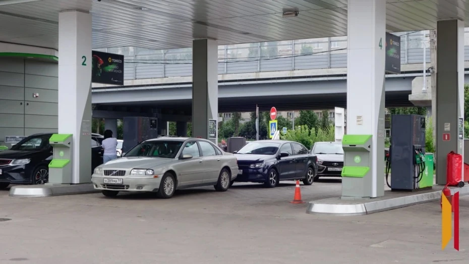 В Воронежскую область увеличен объем поставок топлива

В регионе улучшается ситуация с топливом: бла