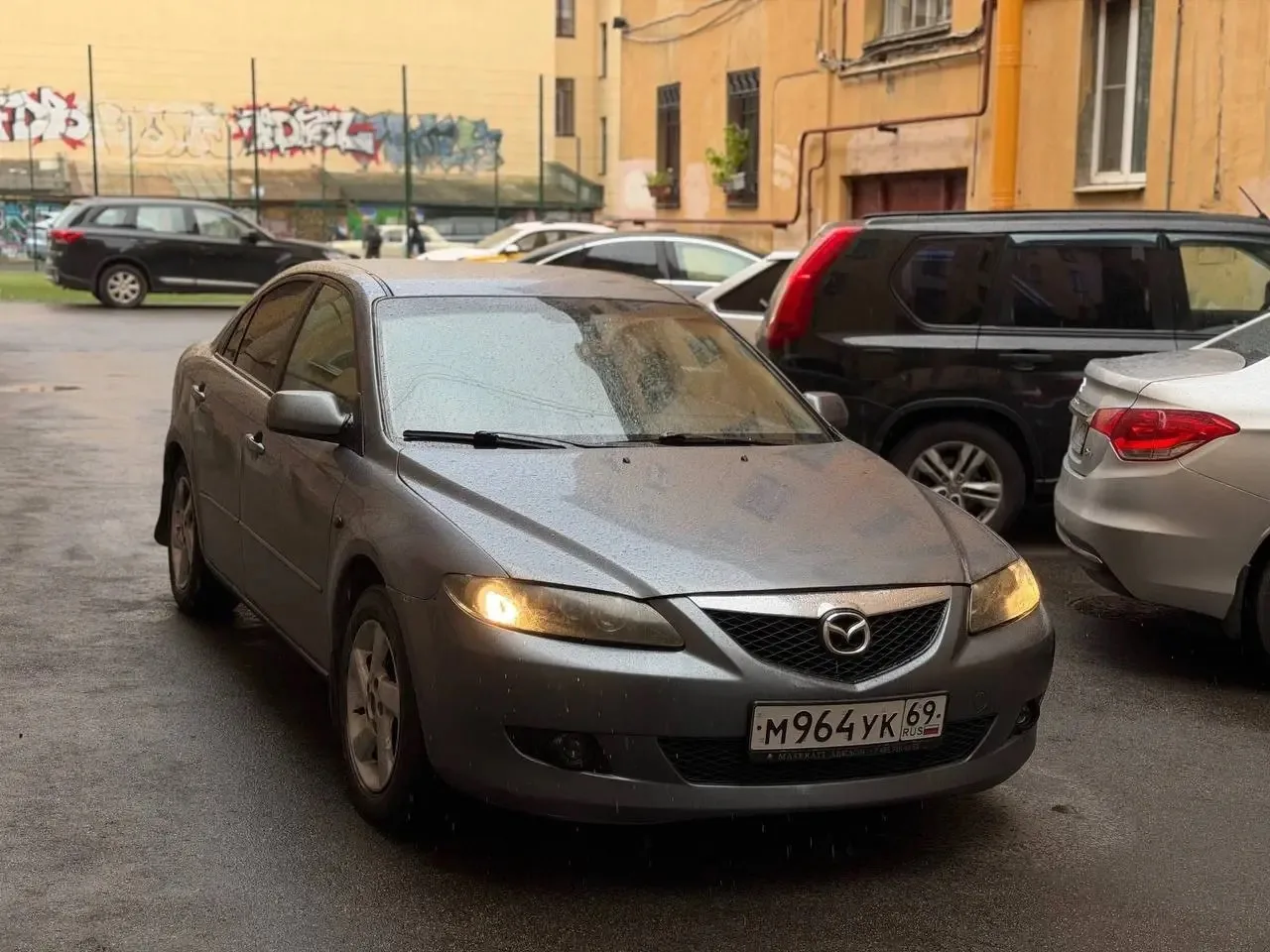 Mazda 6
