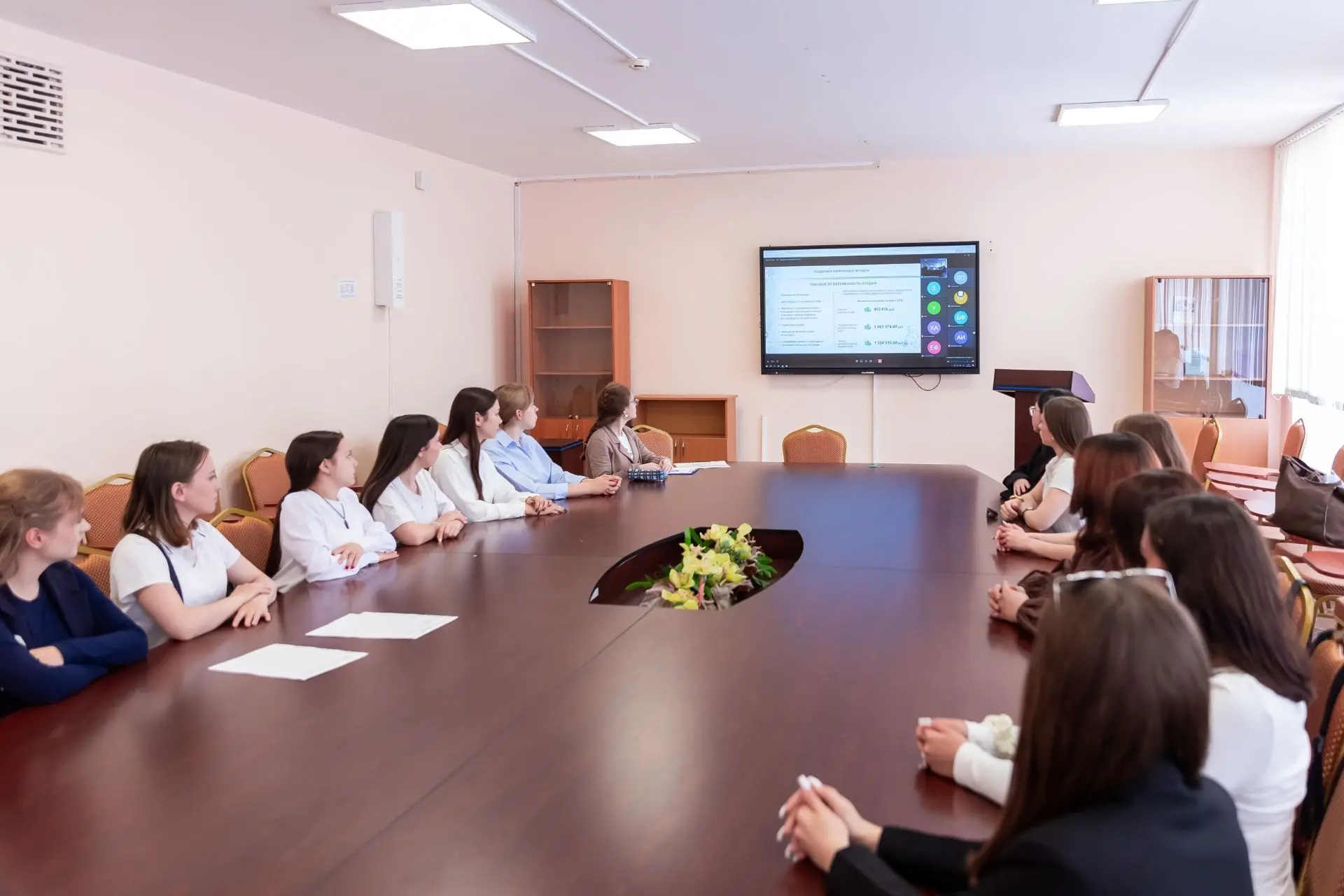 👥 В БГПУ им. М. Акмуллы эксперты и студенты обсудили тему социальной поддержки молодых семей  14 мая