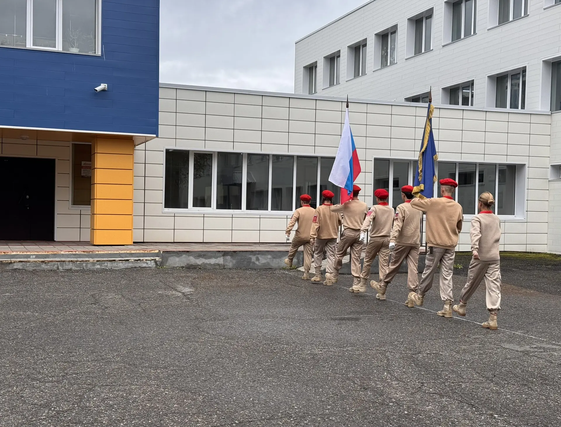 Готовимся к торжественной линейке 🫶🇷🇺