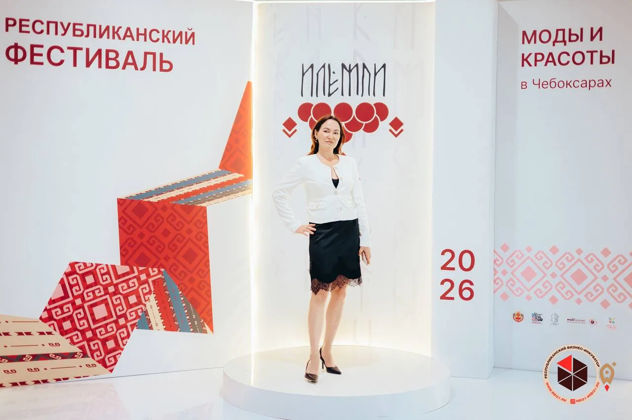 В субботу на Республиканском фестивале моды и красоты «Илемпи» Анатолий Геннадьевич Акс...
