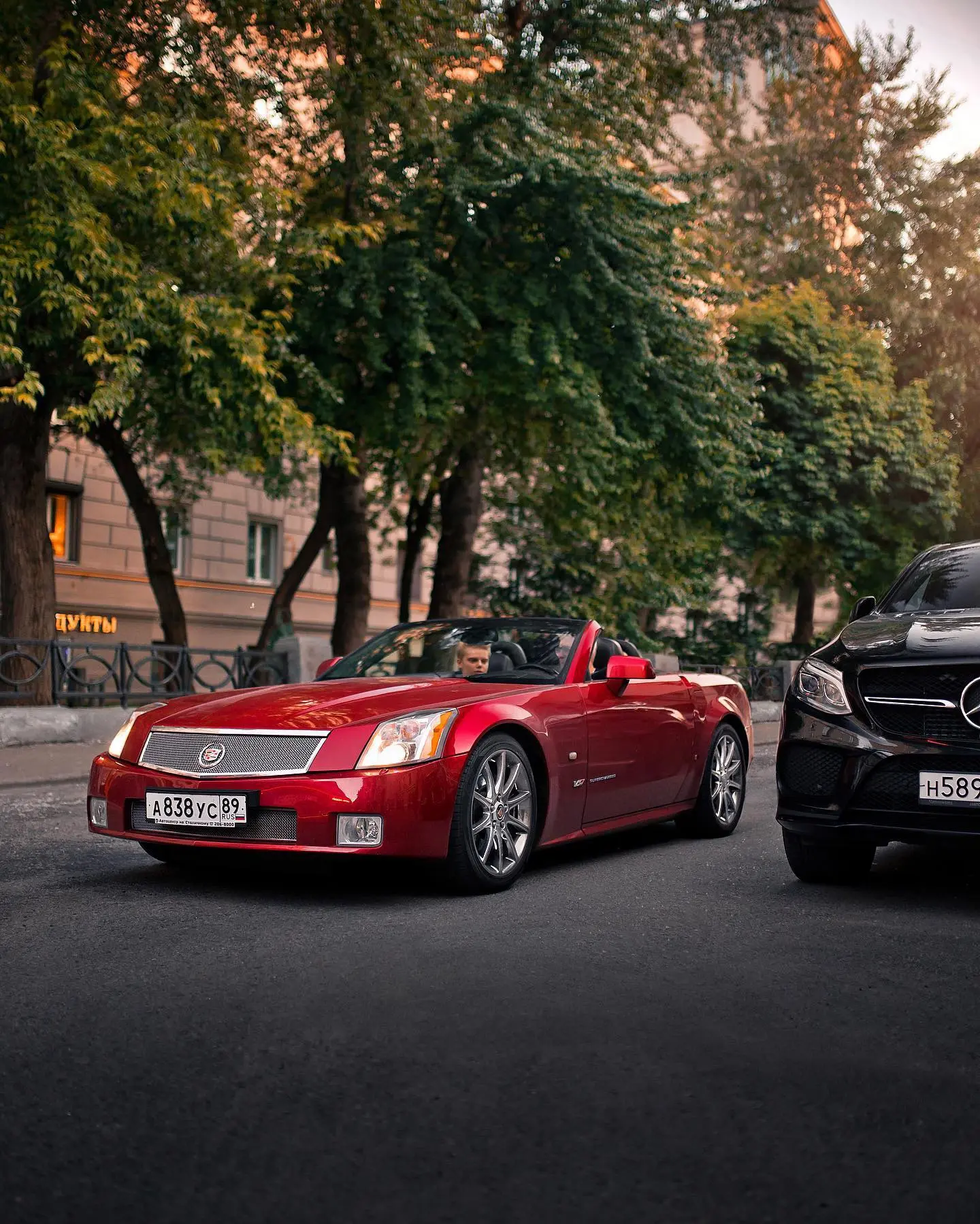 Москва. Наши дни. Cadillac XLR-V

Подпишись на GM Club 🤝