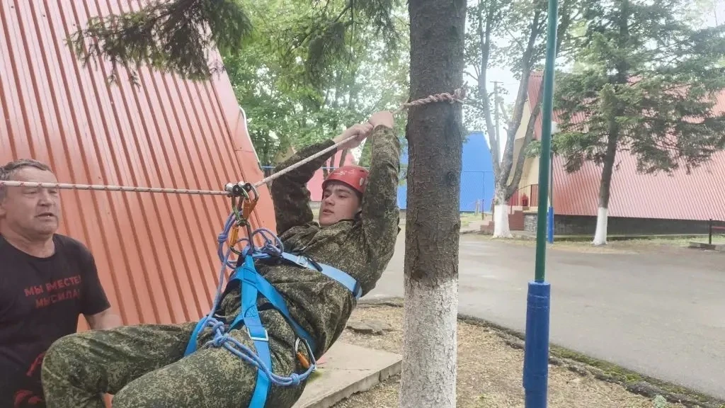 В Каневском районе торжественно завершились сборы для допризывников  Будущие защитники Родины прошли