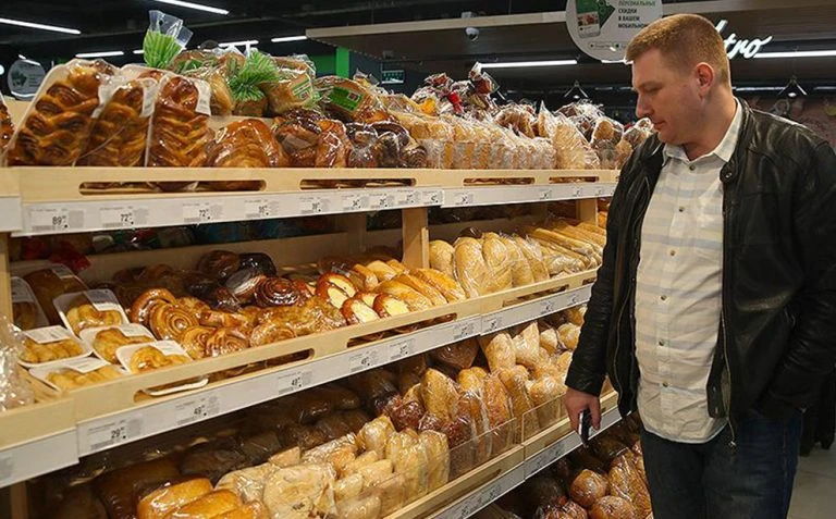 В России с 1 апреля появится новый ГОСТ на белый хлеб.   🍞 Нежелательно задерживать готовую продукци
