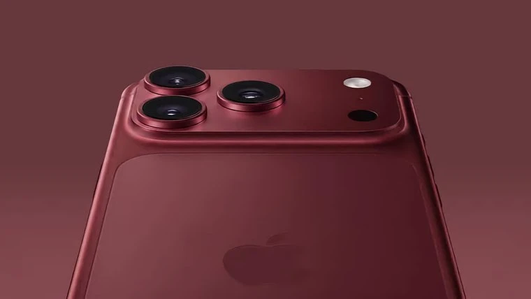 ✨ iPhone 18 Pro может получить ещё более крупный блок камер
