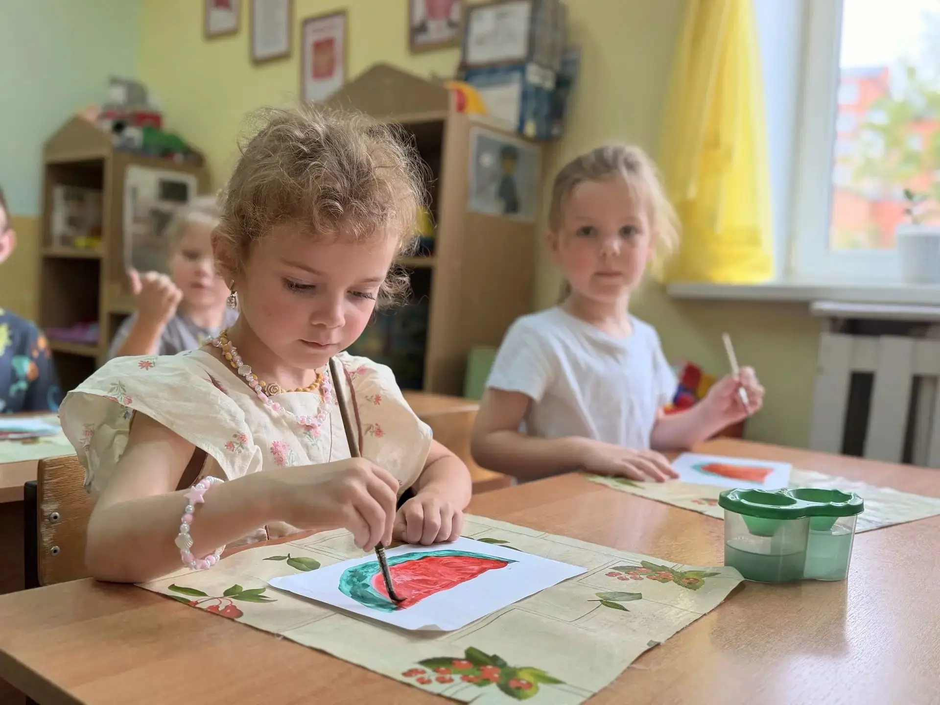 Куровская городская библиотека активно сотрудничает не только со школами, но и с детскими садами. Та