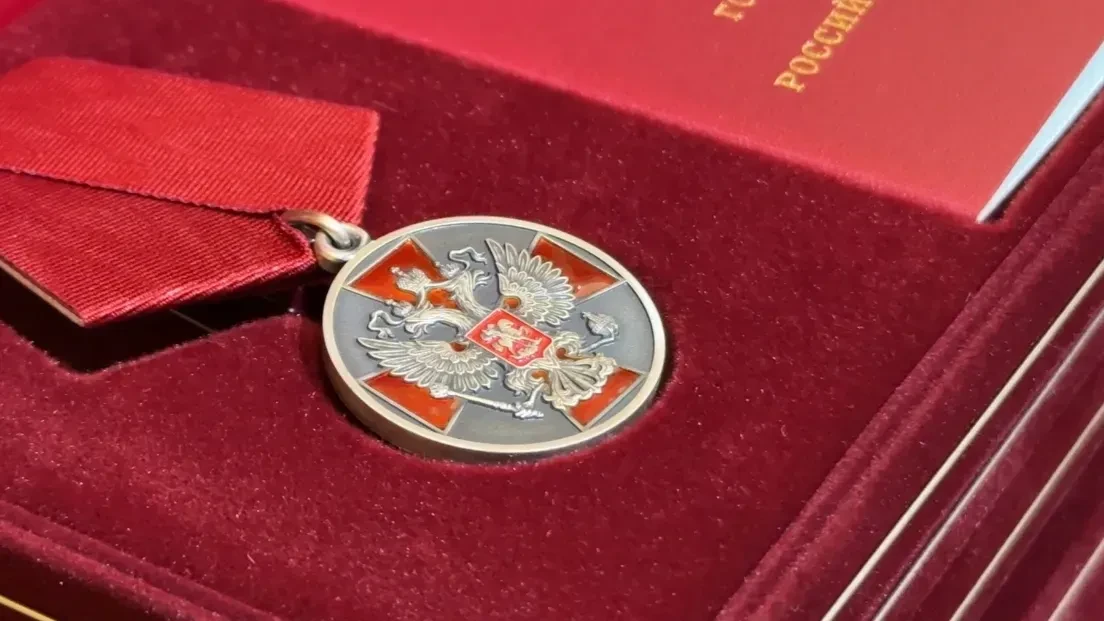 🎖 Труд отмечен на высшем уровне: ямальцы получили награды от президента.  Указом главы государства о