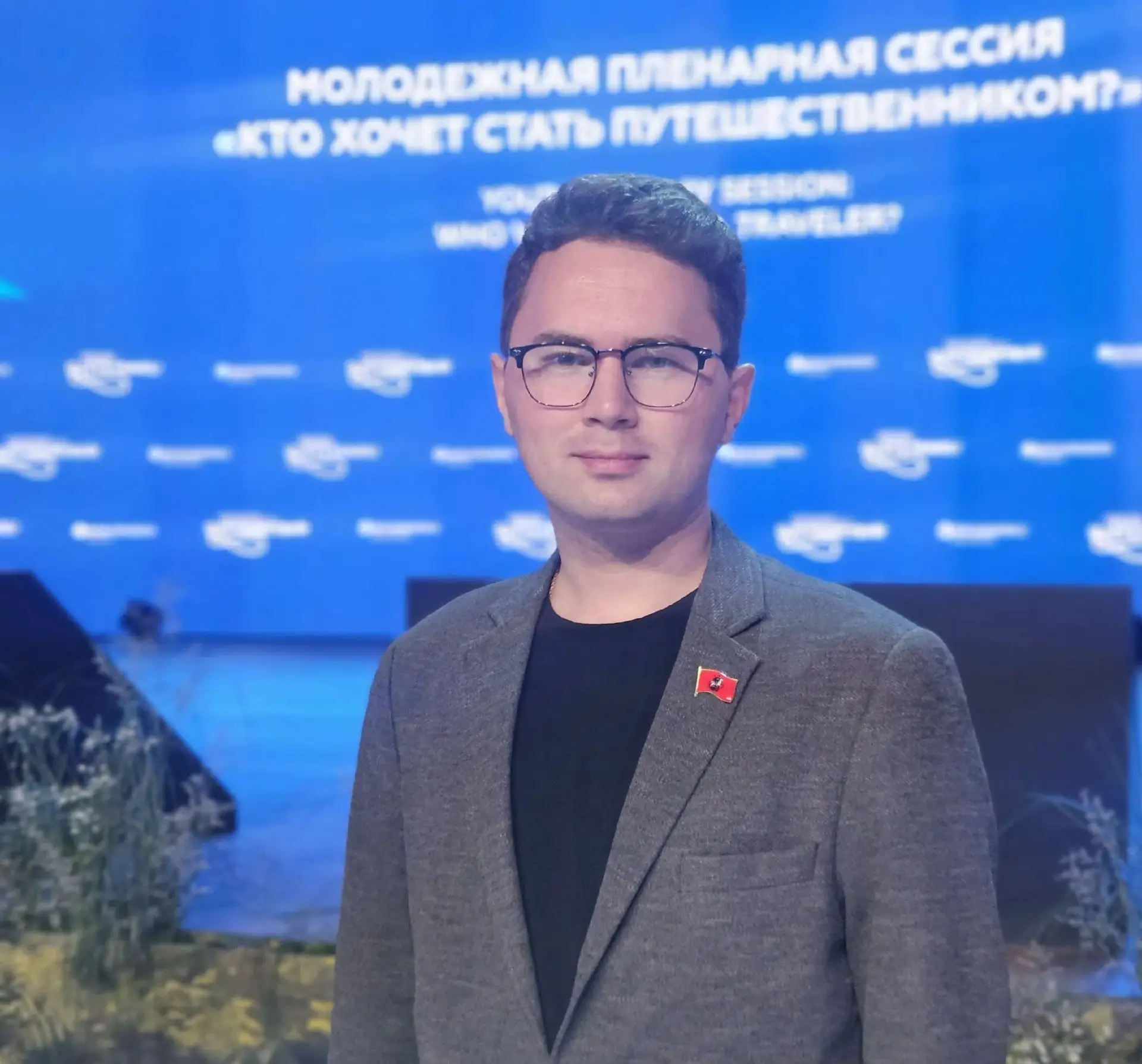 По приглашению директора Фонда «Росконгресс» Александра Анатольевича Стуглева  я посетил на ВДНХ оди