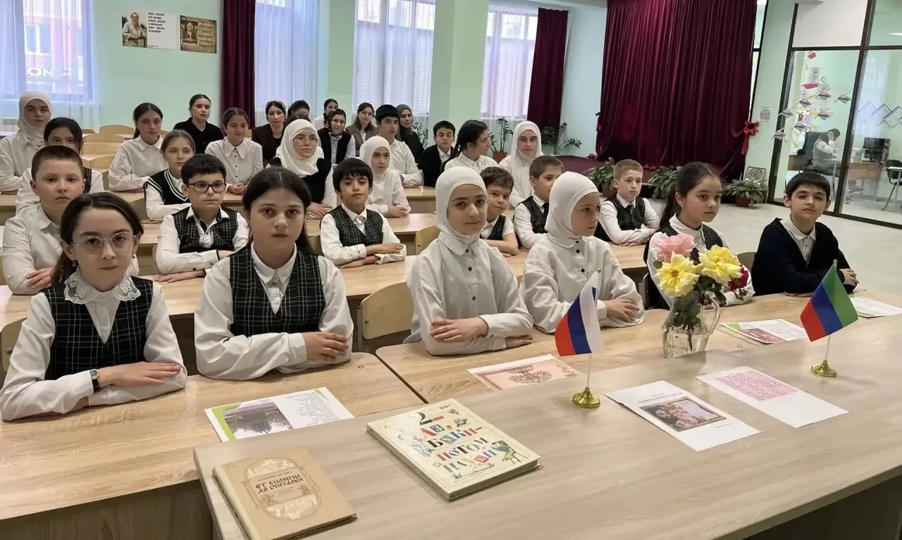 На этой неделе в нашей прошёл праздник День славянской письменности. В этот день ребята узнали много
