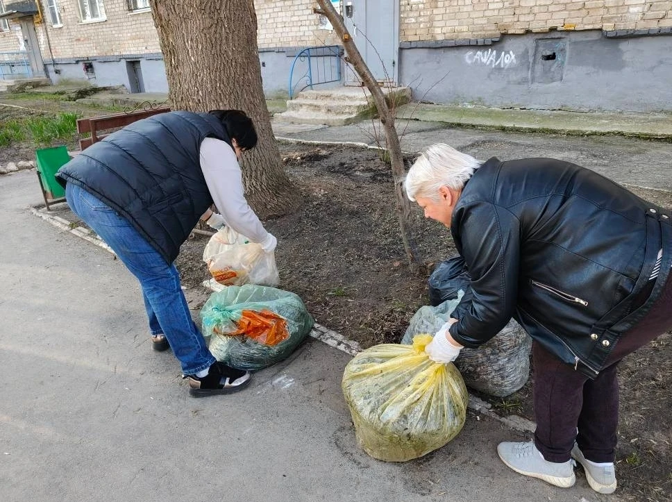 ✨Все больше уголков города приобретают чистый и опрятный вид. Субботники проходят во всех районах го