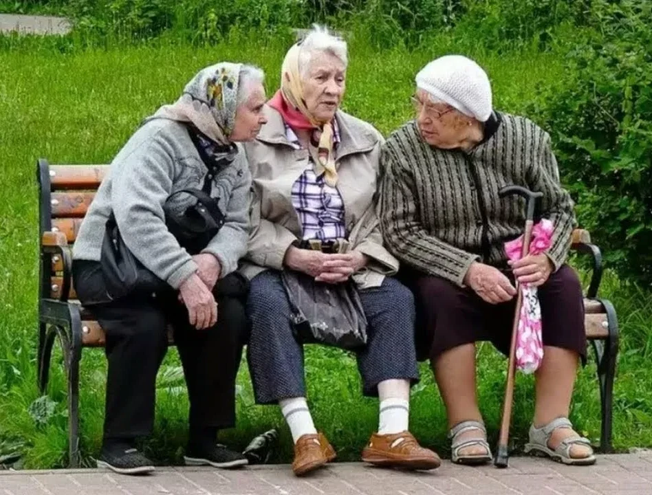 Напоминаю, что у канала есть чат.  В чате канала можно комментировать посты, обсуждать рабочие момен