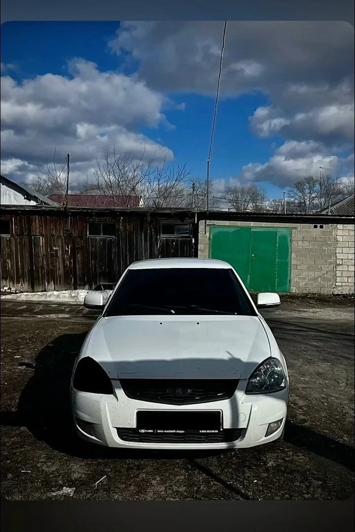 Продам приору 2009 года ЛЮКС
