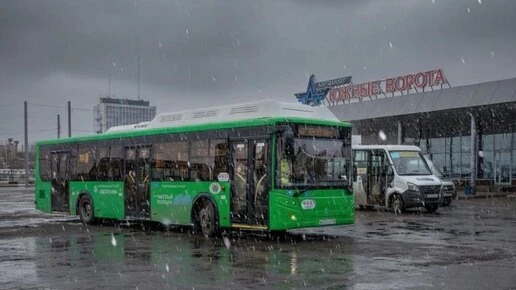 Дорожники перешли на усиленный режим из-за снегопада в Челябинской области