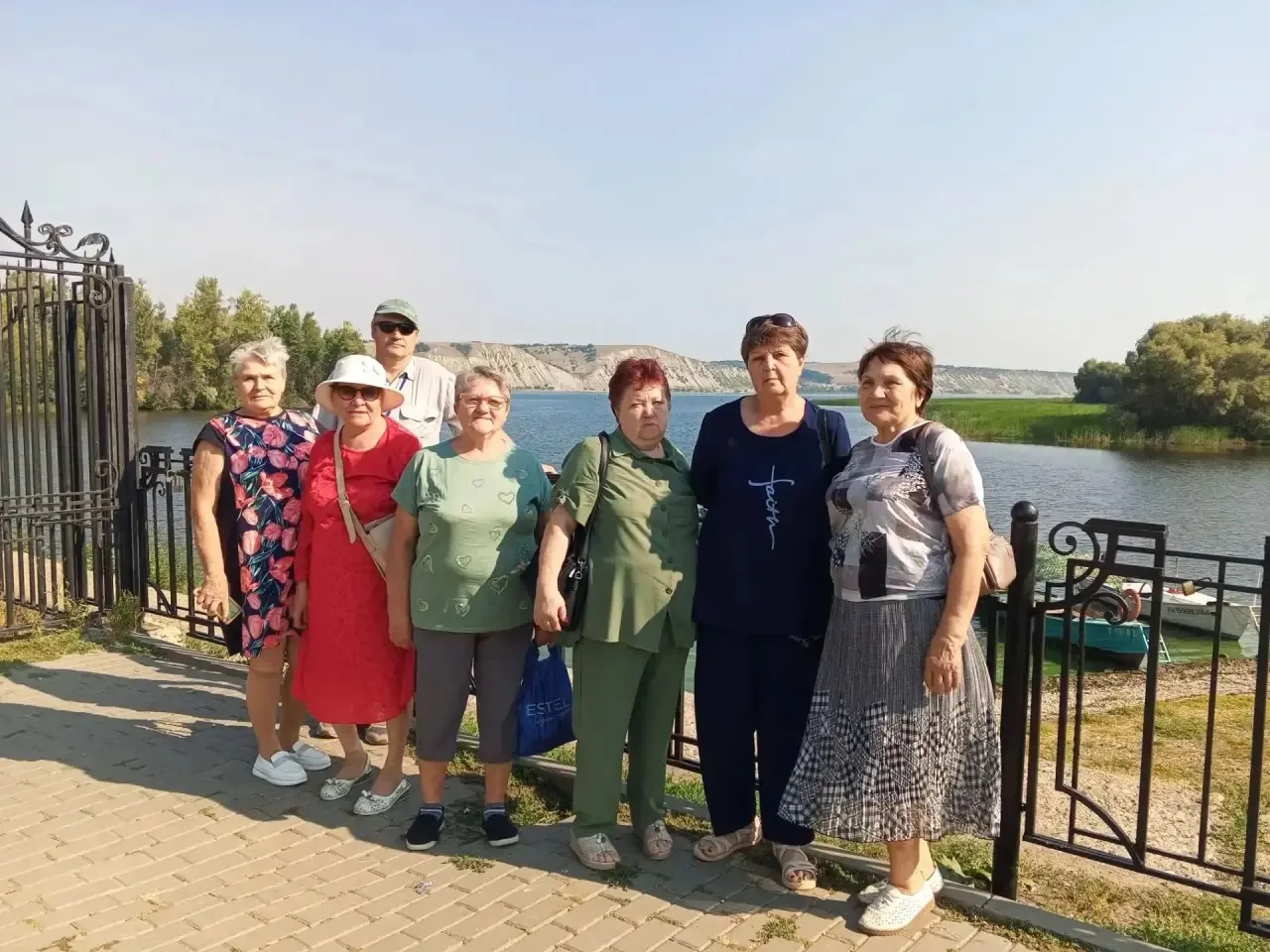 На днях в Марксе было по-особенному оживленно. К нам в гости приехали соседи из Энгельс...