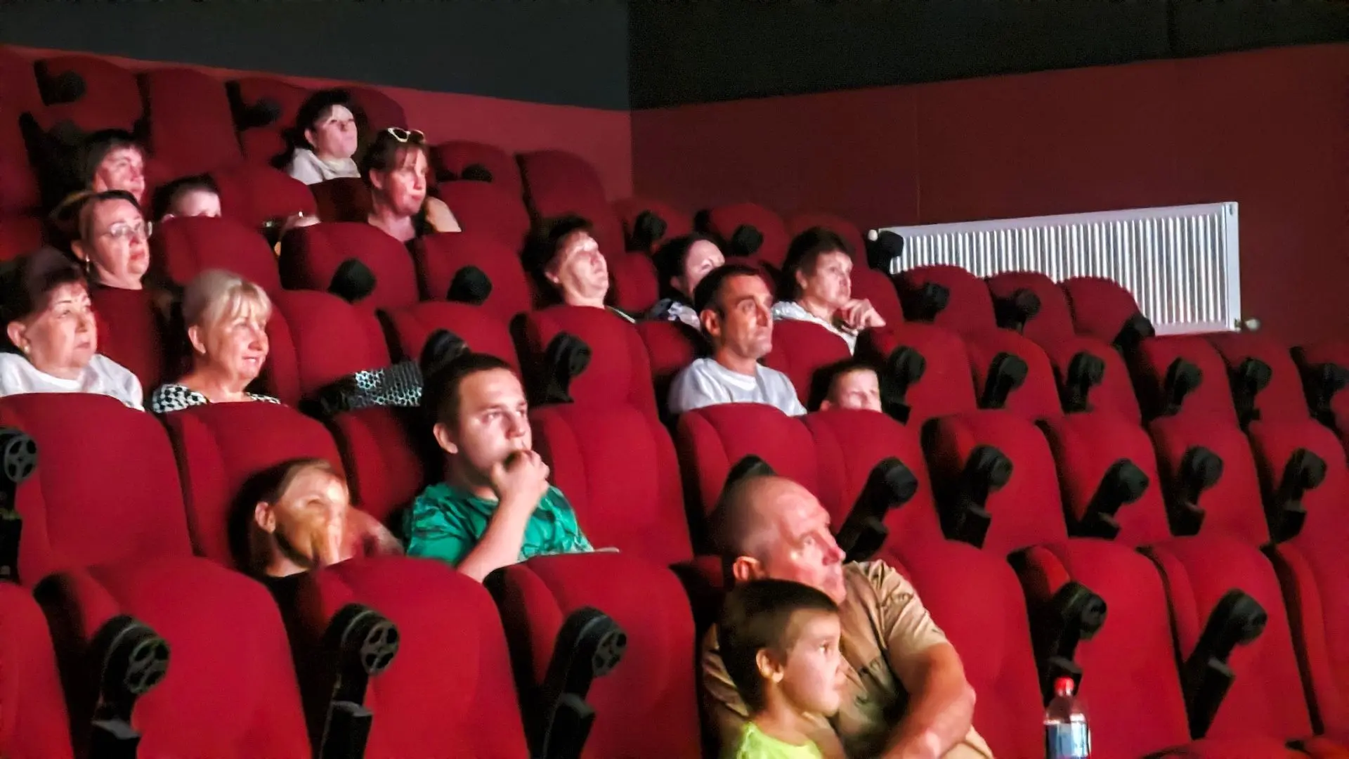 📅 Жаркие Каневские каникулы продолжаются! 🌞🎥