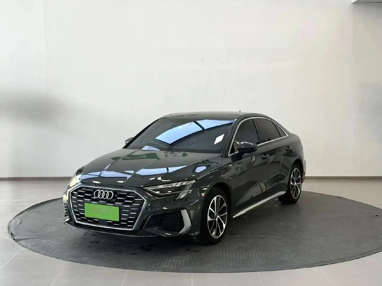🚗 Audi A3L Limousine 2022 года, 1.4TFSI 35TFSI (спортивная комплектация начального уро...