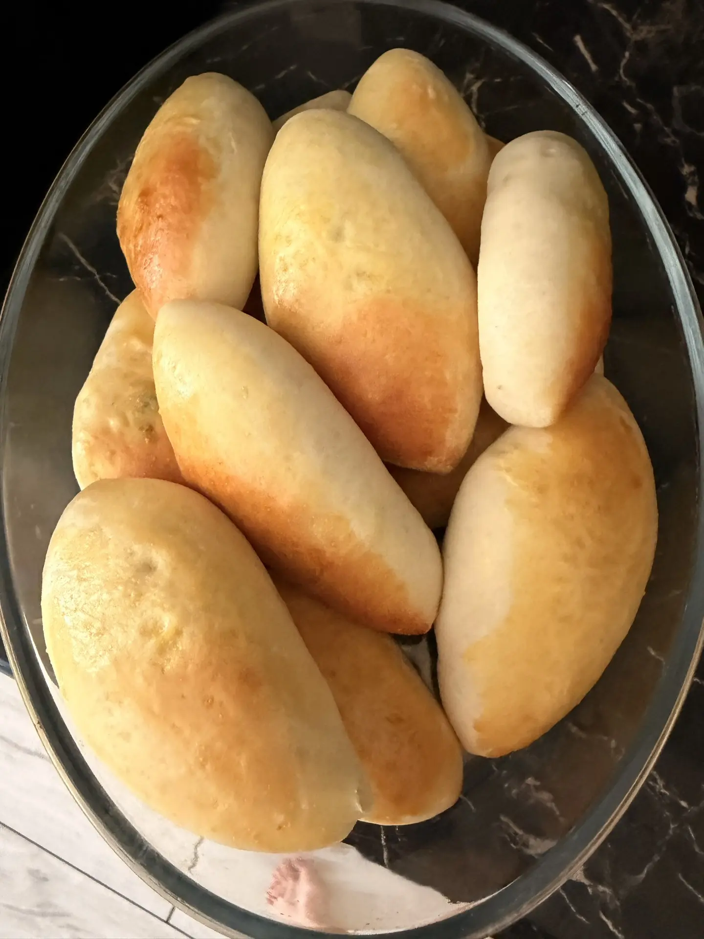 Пирожки с яйцом и зелёным луком: классика, которая всегда на высоте! 🥚🌿