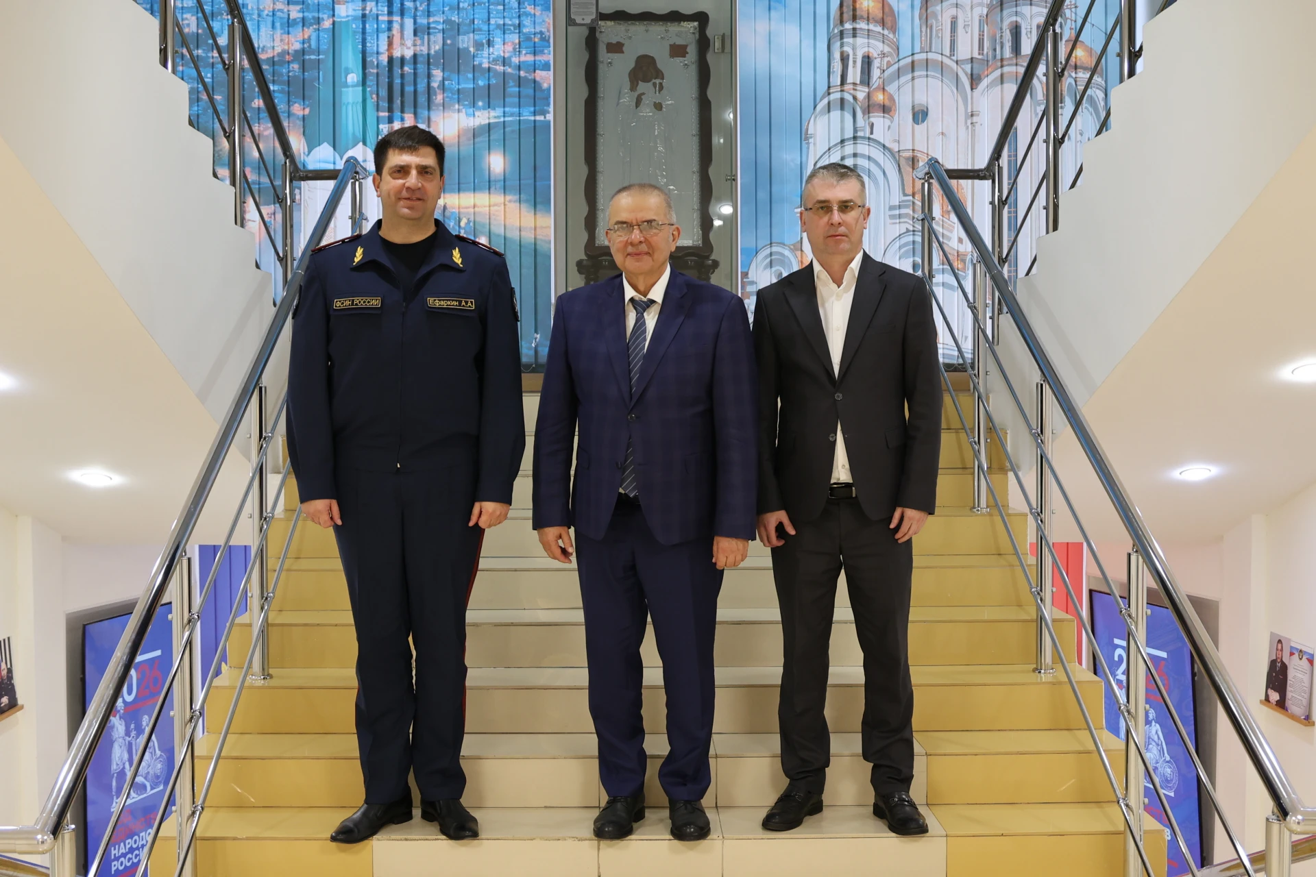 В ГУФСИН состоялась рабочая встреча начальника пенитенциарного ведомства Антона Ефаркин...
