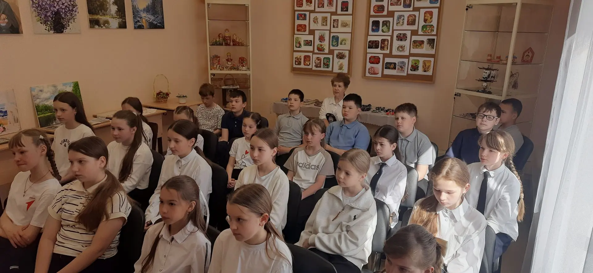 Для учеников 5 классов Пижанской средней школы проведены уроки краеведения "Моя малая Р...
