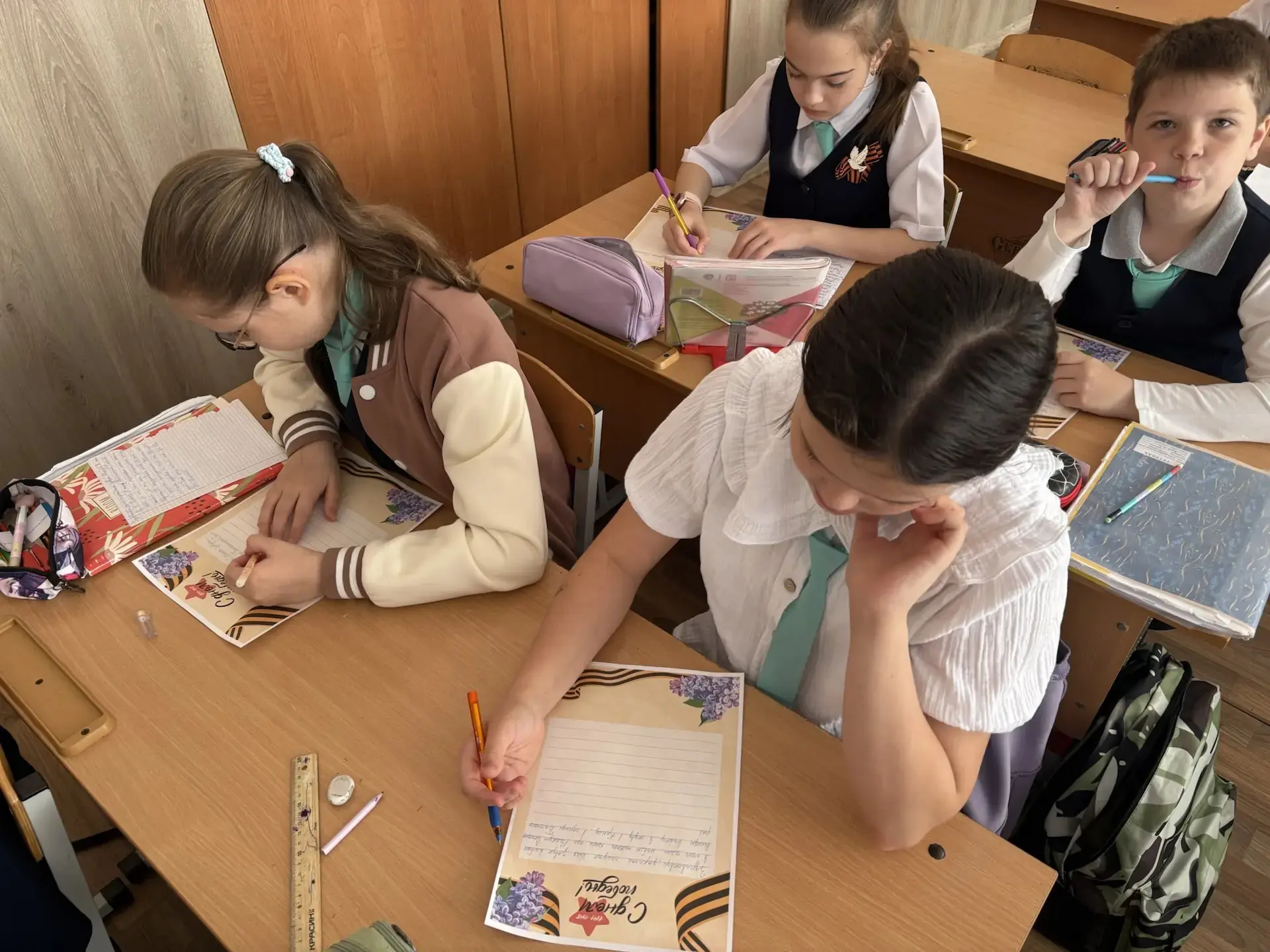 Ребята из 4-Ги (1) класса успешно завершили увлекательный трек «Орлёнок — Хранитель истории» в рамка