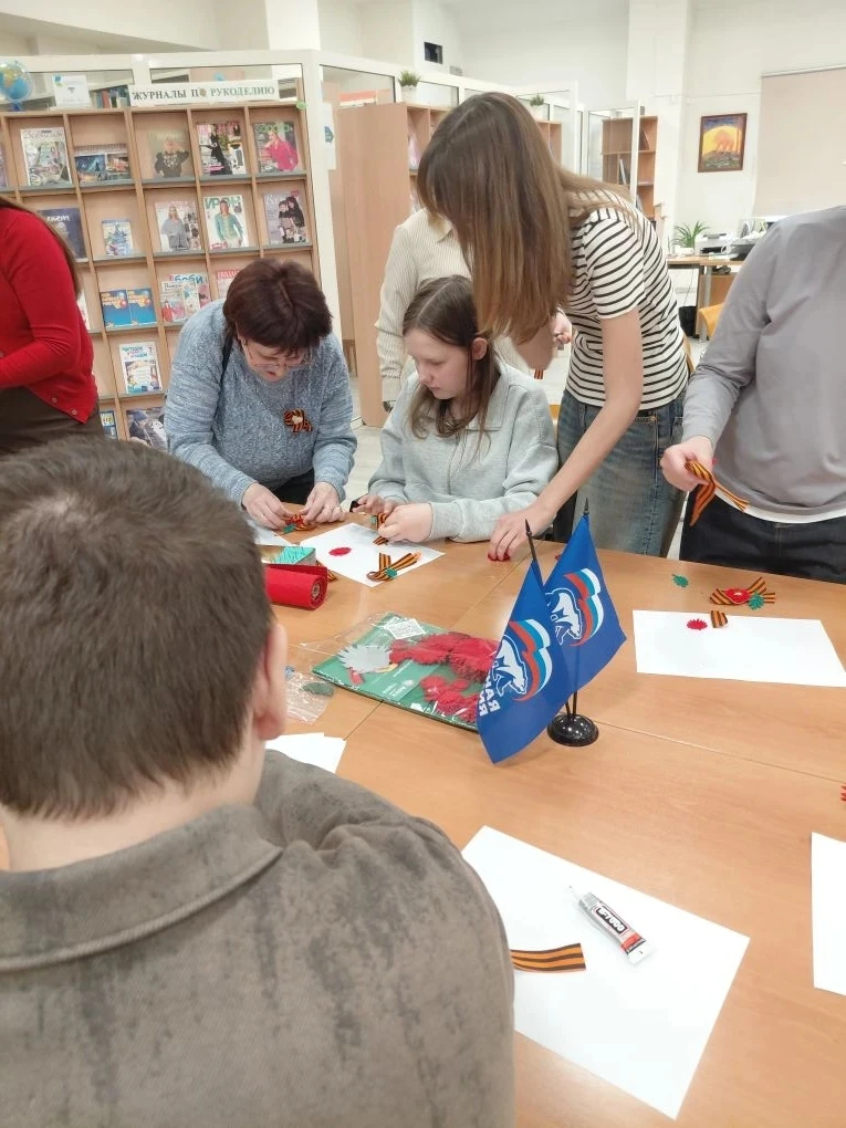 🕊🌟 Учащиеся 7 «А» класса стали участниками трогательного мастер-класса в центральной библиотеке. Вст