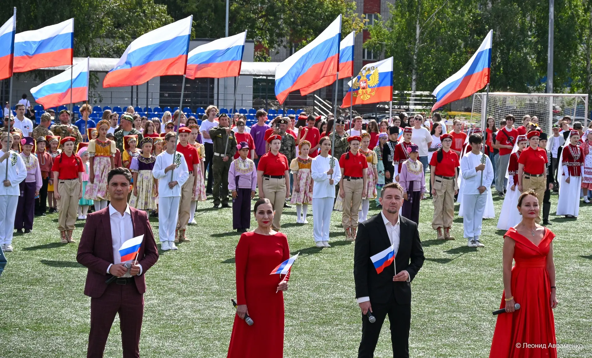 Сегодня Нижнекамск отметил один из главных государственных праздников страны!