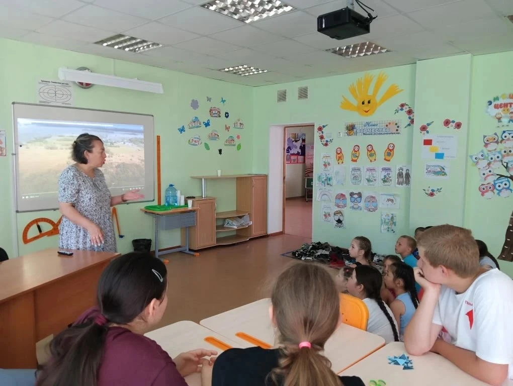 Безопасность детей — приоритет: в лагере «Солнечный» прошла профилактическая беседа «Оп...