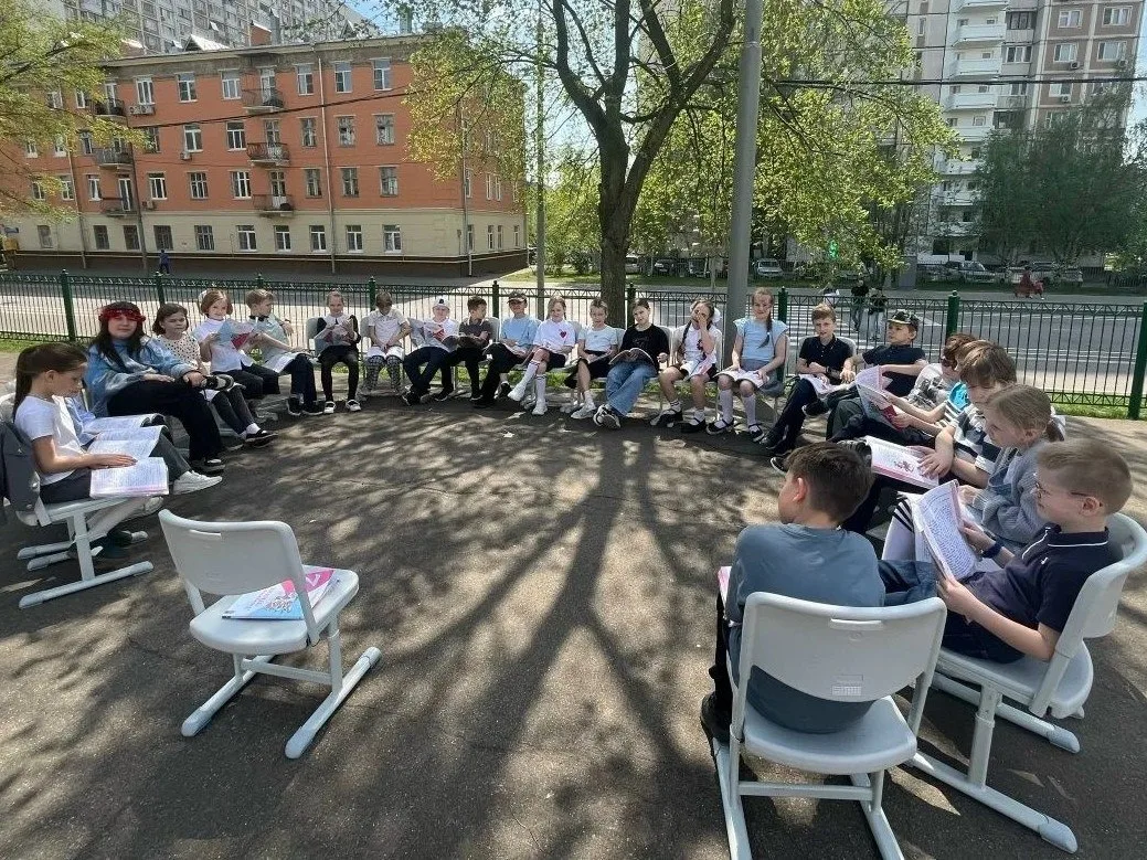 Урок под открытым небом 🌤  📚 Эдуард Успенский – известный писатель, сценарист, автор детских книг. О