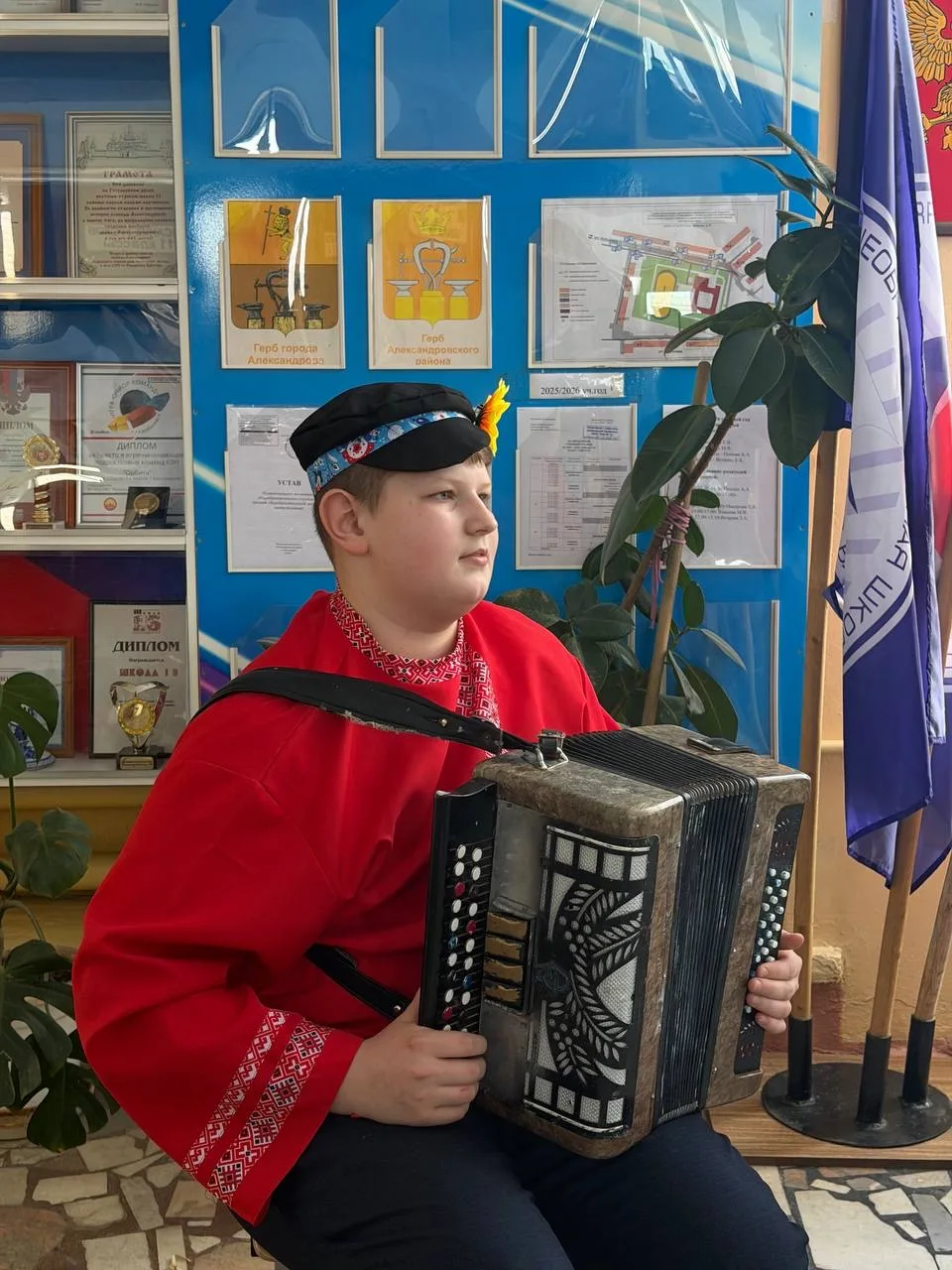 Яркая,шумная и многолюдная ярмарка отгремела в нашей школе 18 февраля!🎪🎉  Музыка,разнообразные сладо