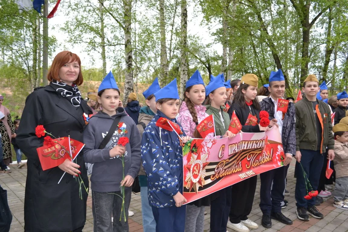 💥Сегодня, 9 Мая, в мкрн.Хлебниково был дан старт торжественных мероприятий, приуроченных к 81-й годо