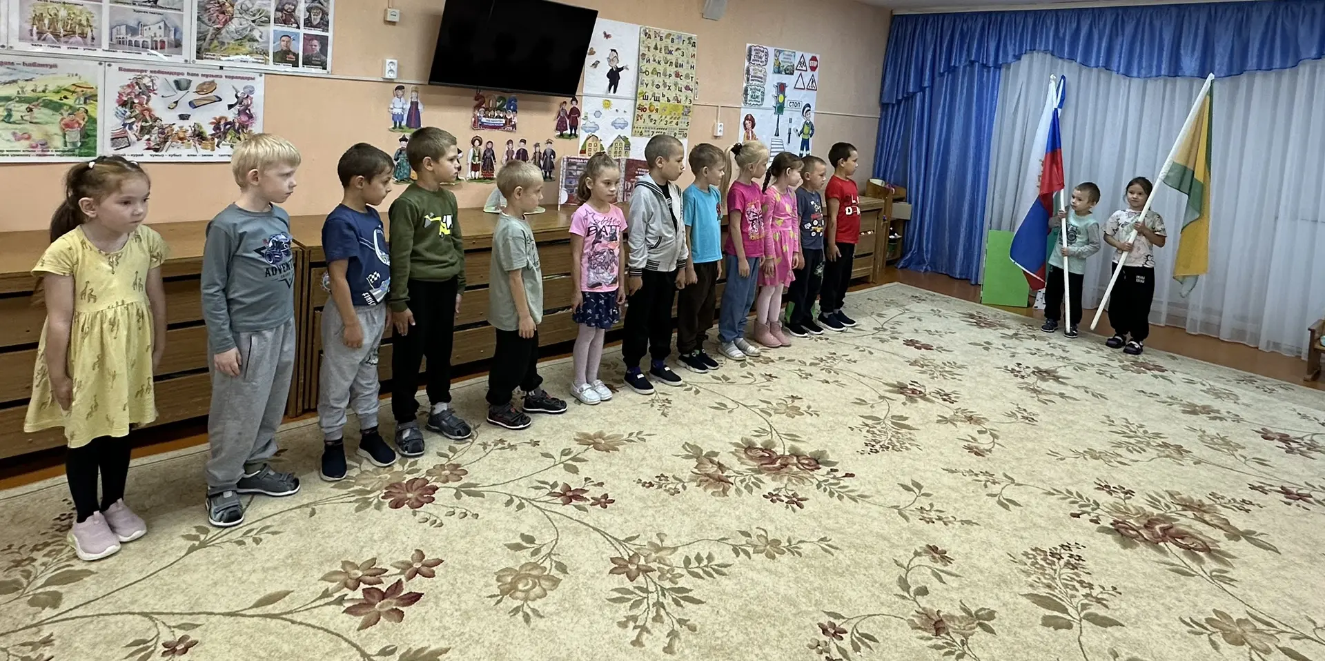 Рабочую неделю начинаем по традиции в нашем в детском саду и в филиале Большекачаковски...