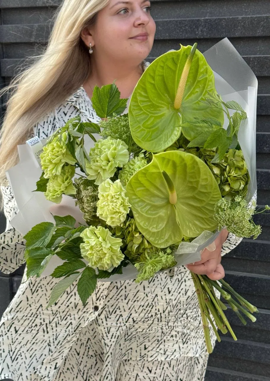 Трендовый зеленый букет🌿💚