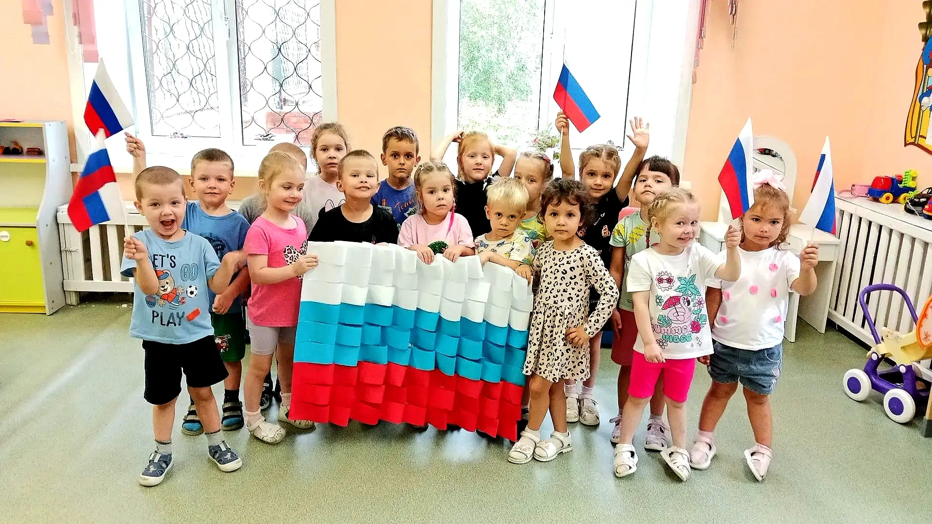 🇷🇺 22 августа — День Российского флага! 🎉🇷🇺