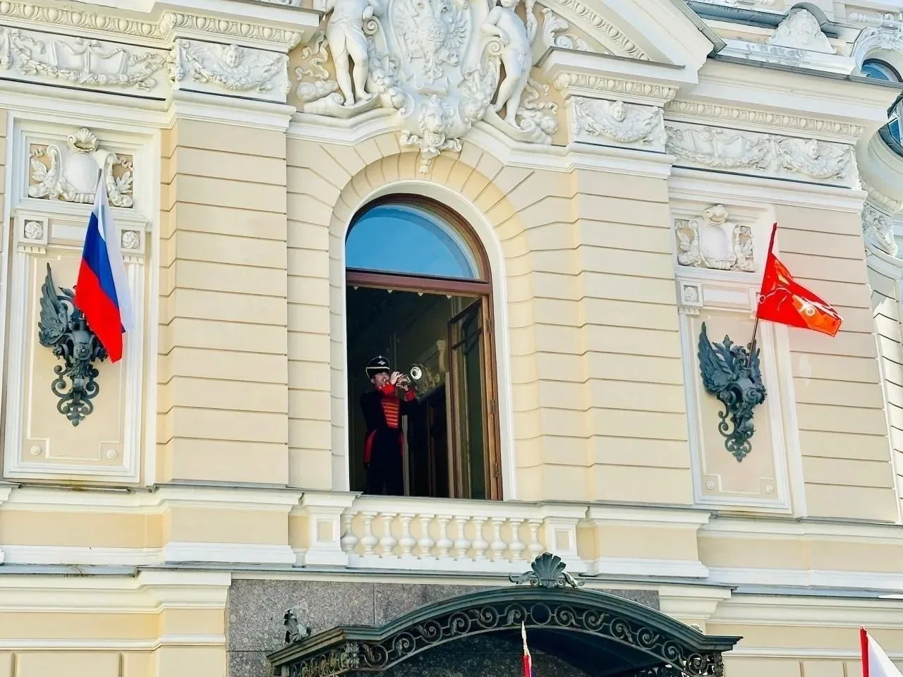 Куда сходить: Каждое воскресенье в Капелле проходит концерт «Императорский полдень»

Каждое воскресе