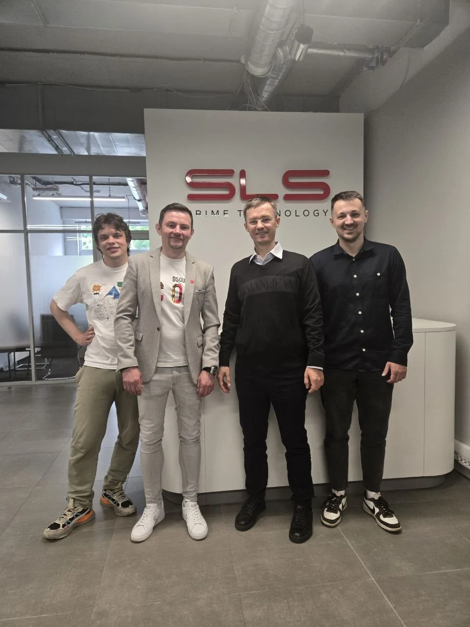 Сегодня в гостях у коллег SLS prime technology. Обсуждаем метрологию LIBS.