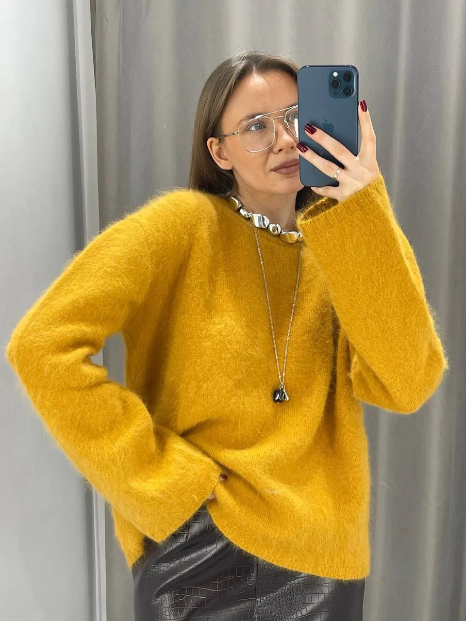 Алёна в джемпере из межсезонной распродажи🧡