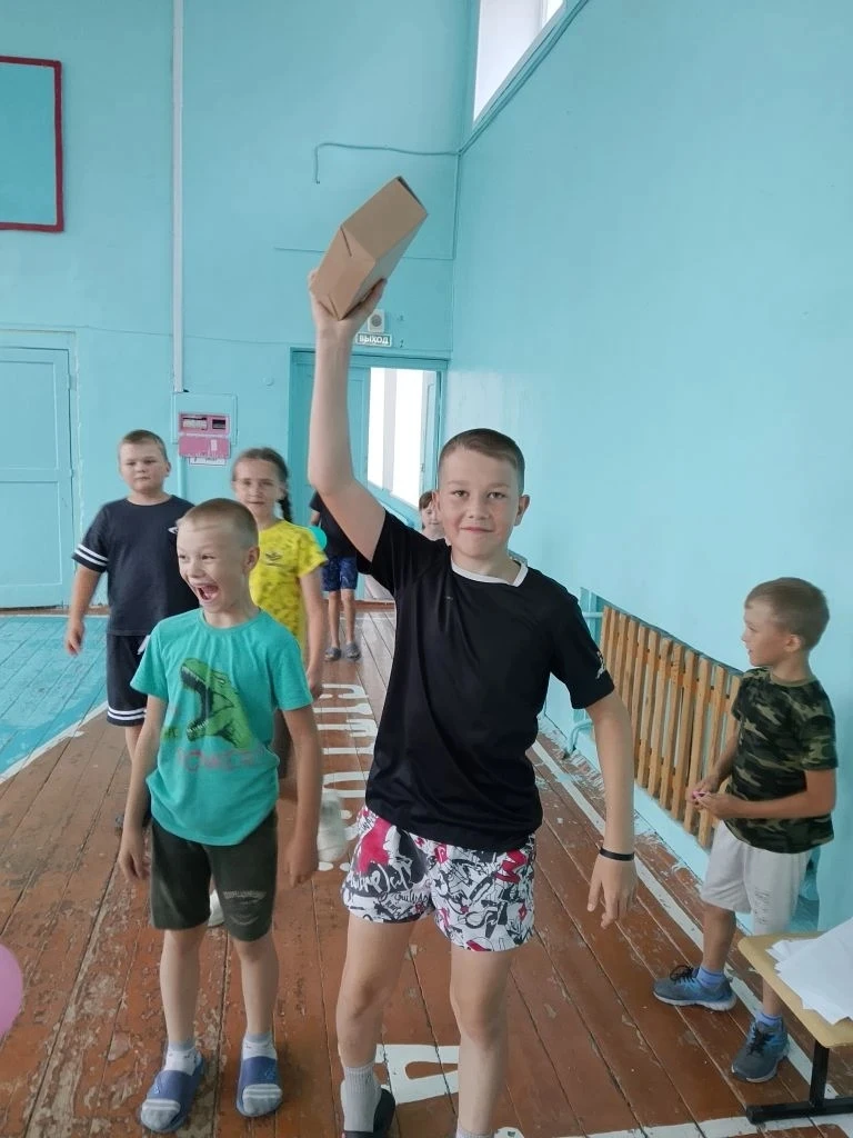 20.06.26
 Прошла еще одна неделя в пришкольном лагере "Дружные ребята".Она была так же насыщена разл