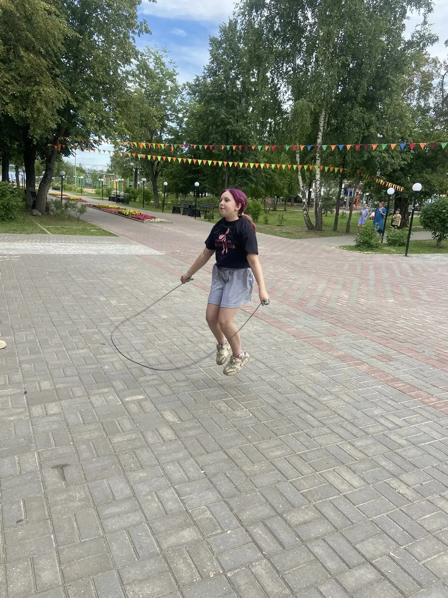 Вот и прошёл день работы летней досуговой площадки для детей в парке "Заволжье".
Ритмическая  гимнас